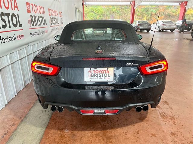 2018 FIAT 124 Spider Abarth