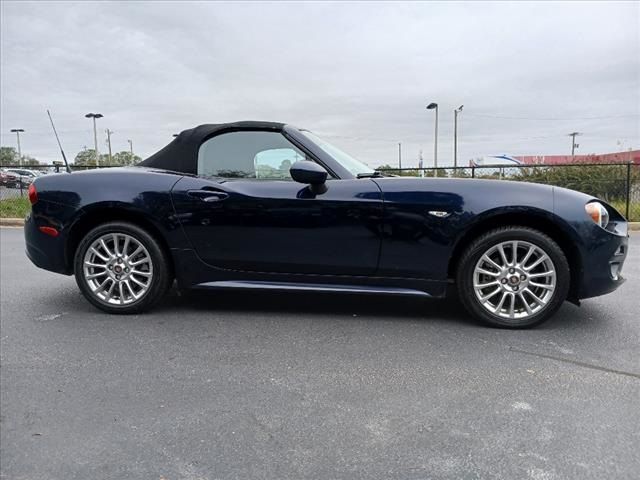 2018 FIAT 124 Spider Classica