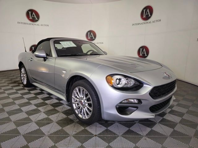 2018 FIAT 124 Spider Classica