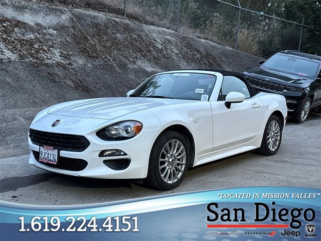 2018 FIAT 124 Spider Classica