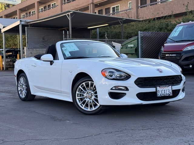 2018 FIAT 124 Spider Classica