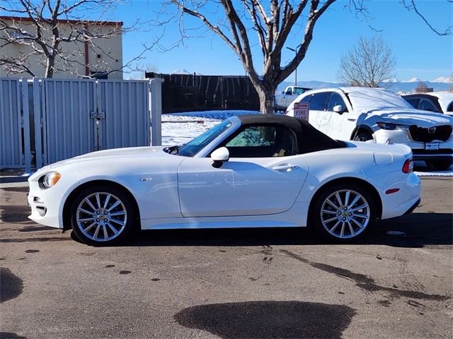 2018 FIAT 124 Spider Lusso