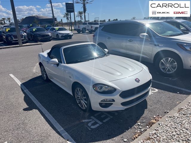 2018 FIAT 124 Spider Lusso