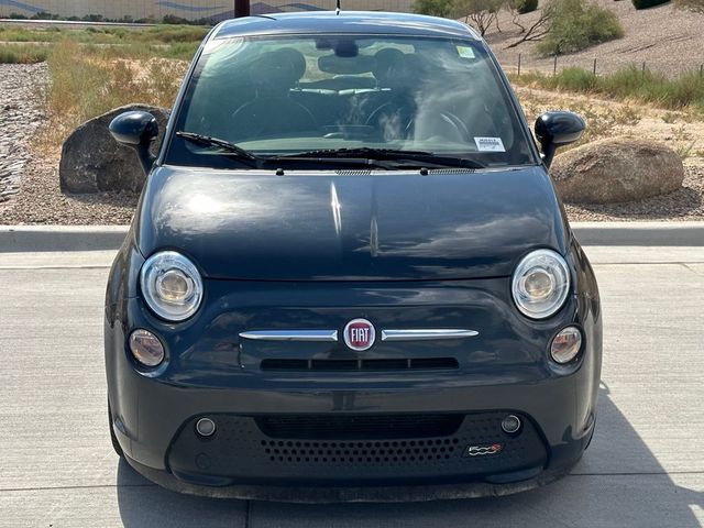 2018 FIAT 500e Base