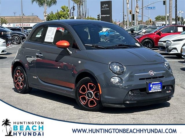 2018 FIAT 500e Base