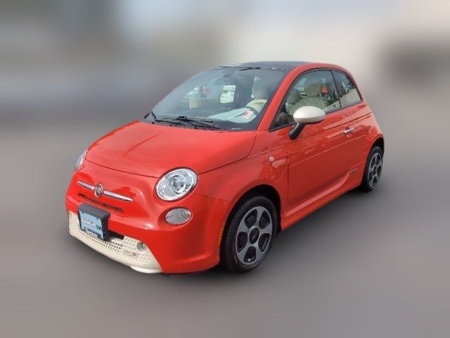 2018 FIAT 500e Base