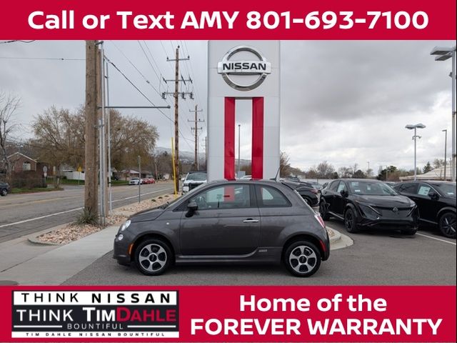 2018 FIAT 500e Base