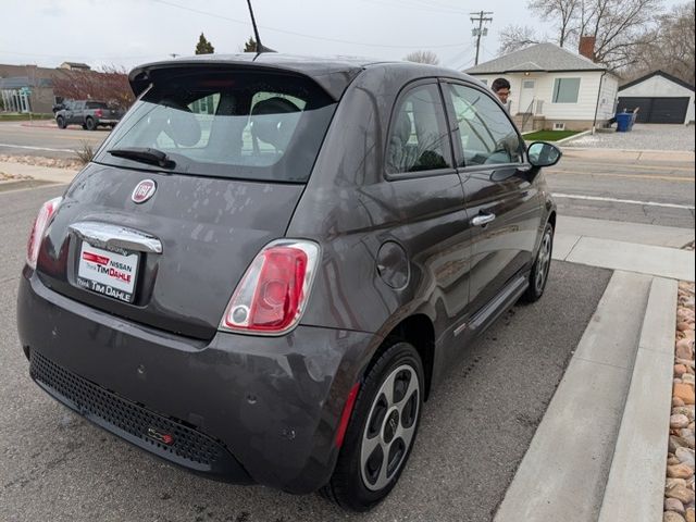 2018 FIAT 500e Base
