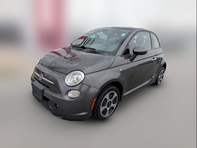 2018 FIAT 500e Base