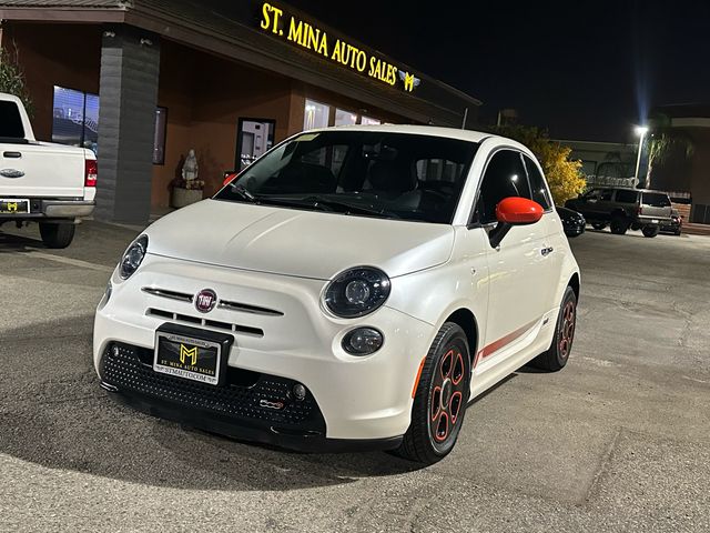 2018 FIAT 500e Base