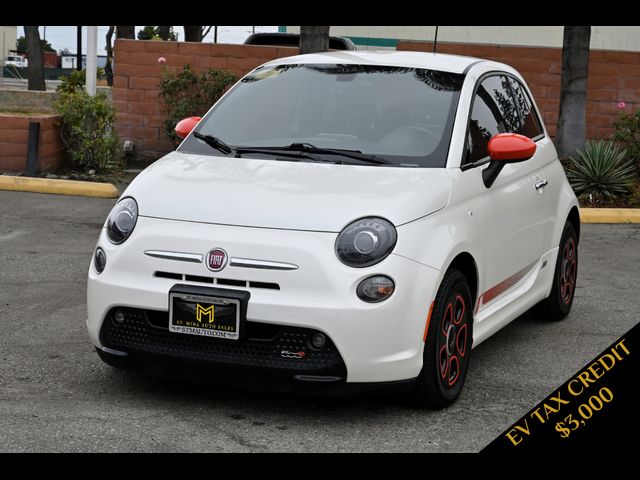 2018 FIAT 500e Base