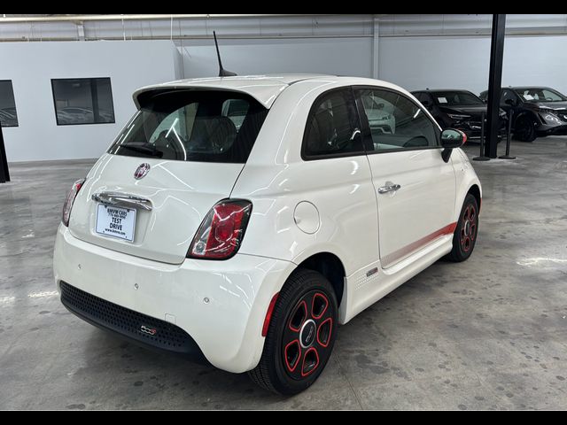 2018 FIAT 500e Base