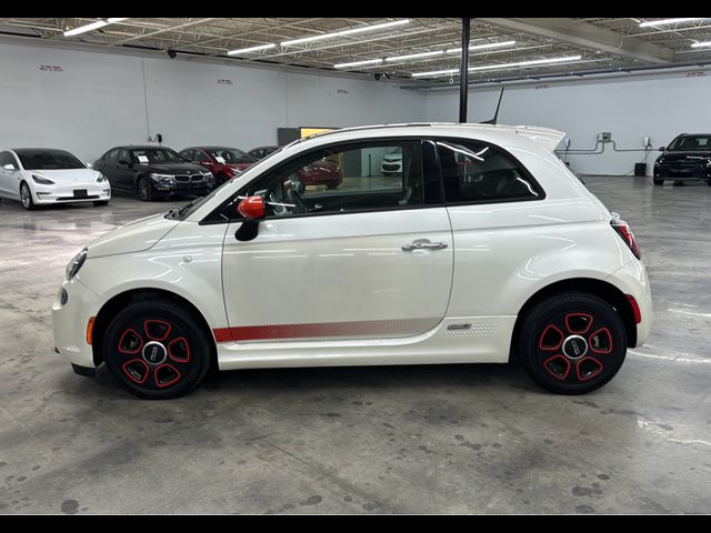 2018 FIAT 500e Base