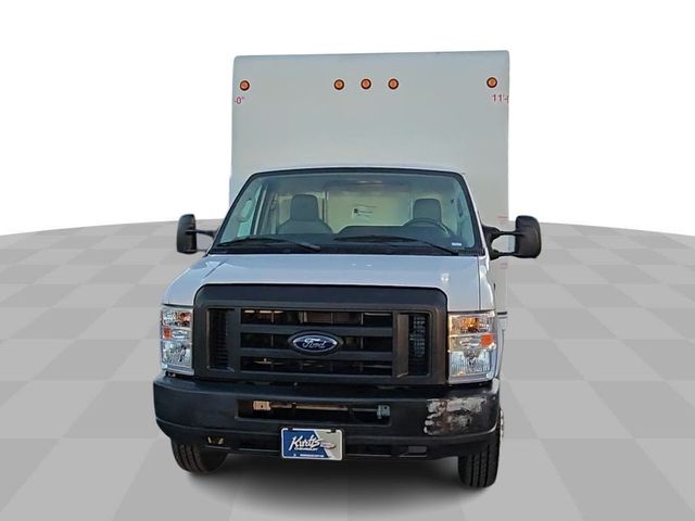 2018 Ford E-Series Base