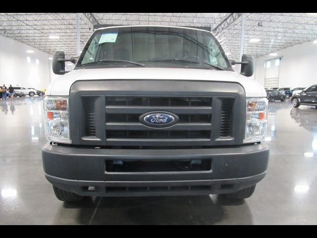 2018 Ford E-Series Base