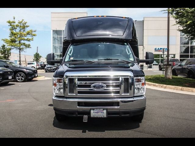 2018 Ford E-Series Base