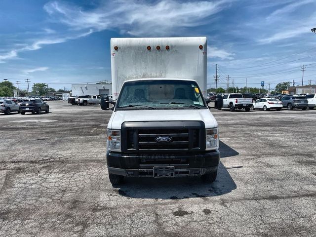 2018 Ford E-Series Base