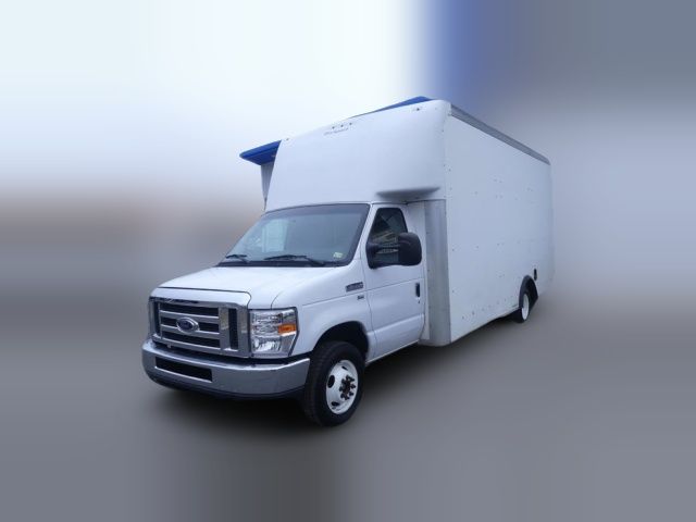 2018 Ford E-Series Base