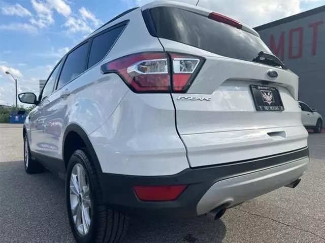 2018 Ford Escape SE