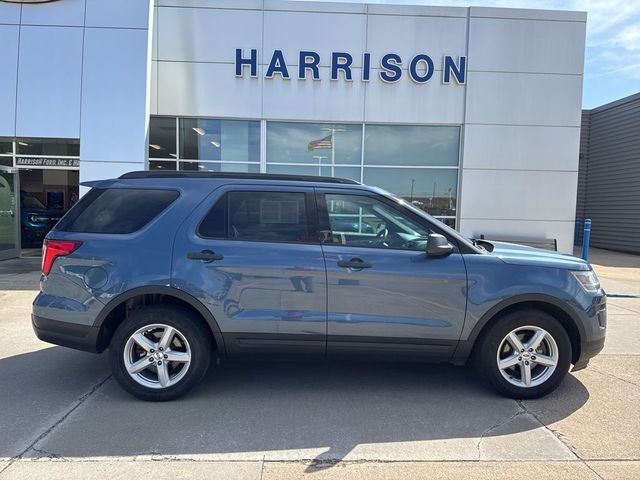2018 Ford Explorer Base