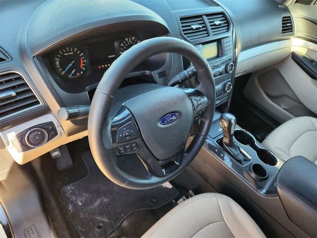 2018 Ford Explorer Base