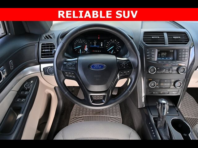 2018 Ford Explorer Base