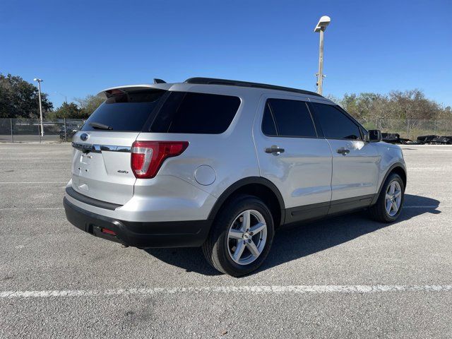 2018 Ford Explorer Base