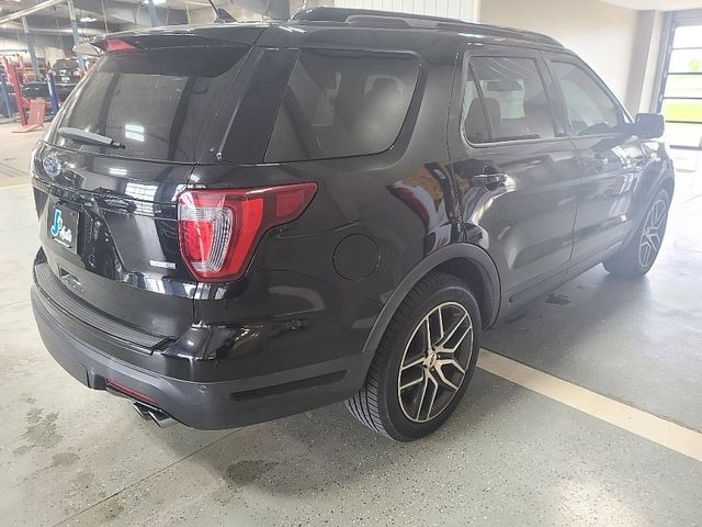 2018 Ford Explorer Sport