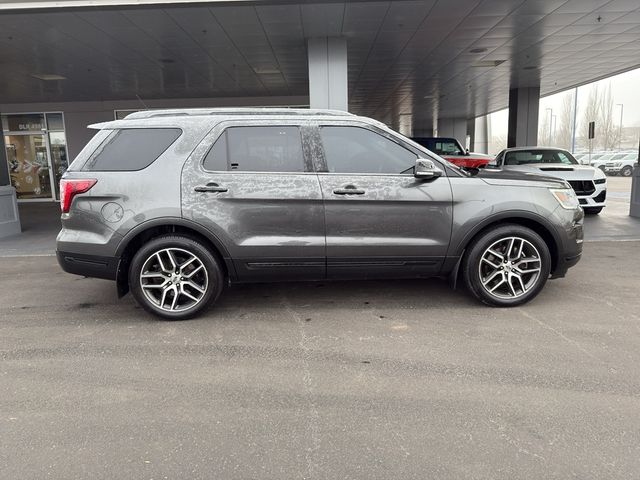 2018 Ford Explorer Sport