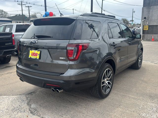 2018 Ford Explorer Sport