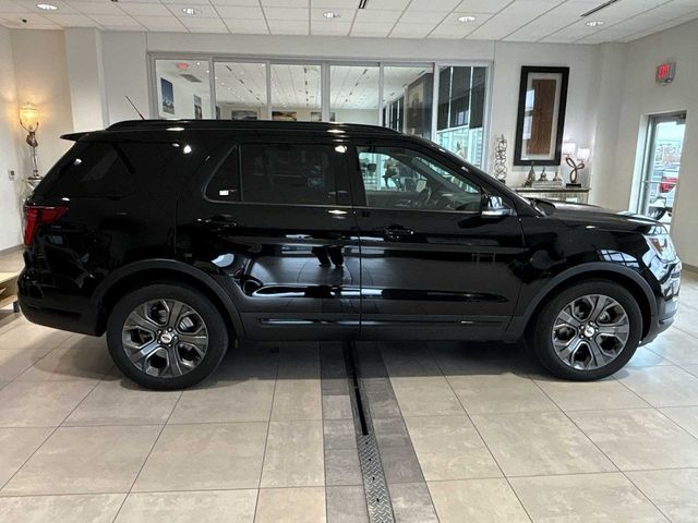 2018 Ford Explorer Sport