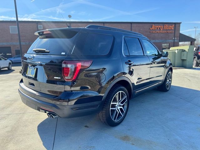 2018 Ford Explorer Sport