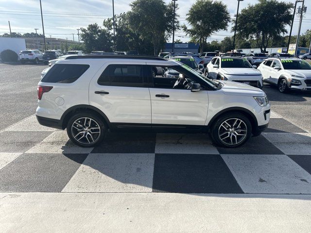 2018 Ford Explorer Sport