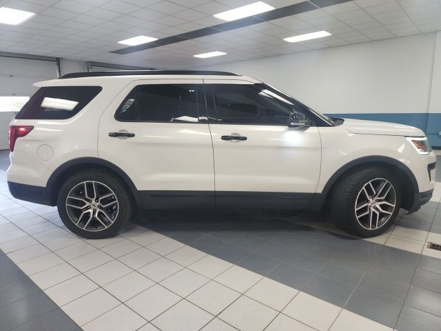 2018 Ford Explorer Sport