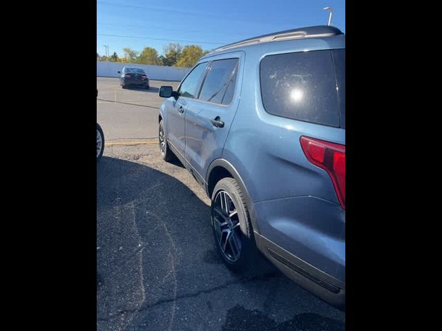 2018 Ford Explorer Sport