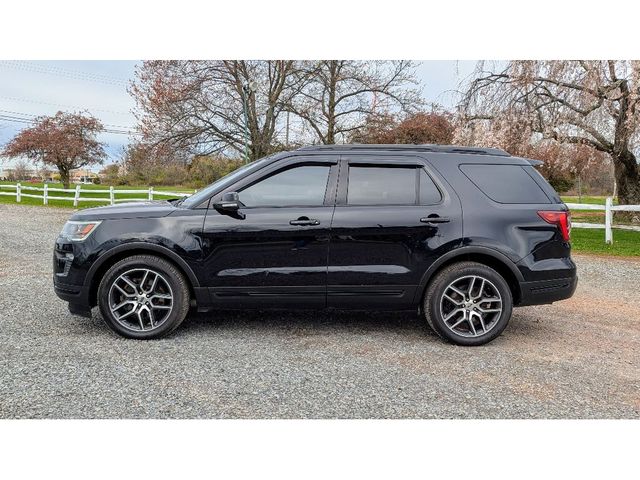 2018 Ford Explorer Sport
