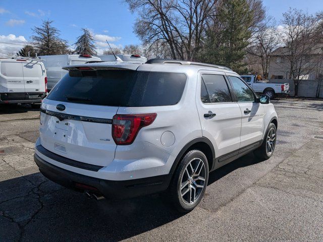 2018 Ford Explorer Sport