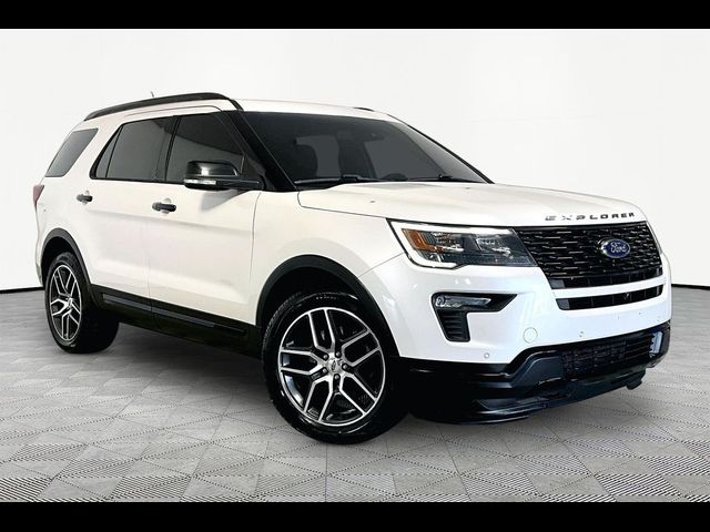 2018 Ford Explorer Sport