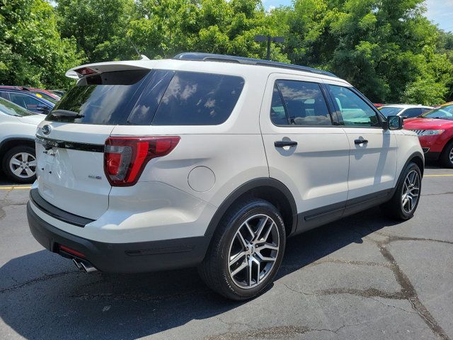 2018 Ford Explorer Sport