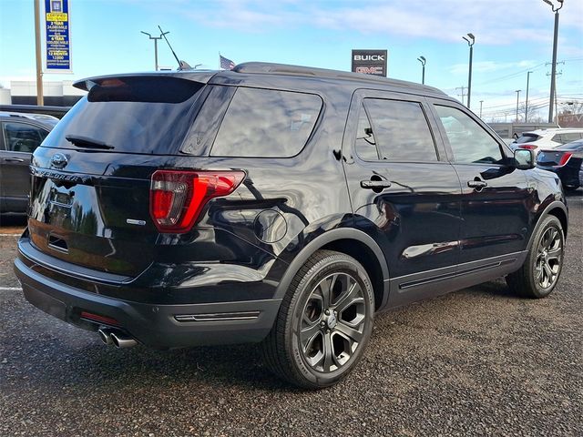 2018 Ford Explorer Sport