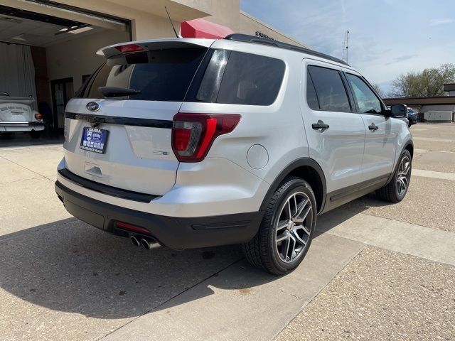 2018 Ford Explorer Sport