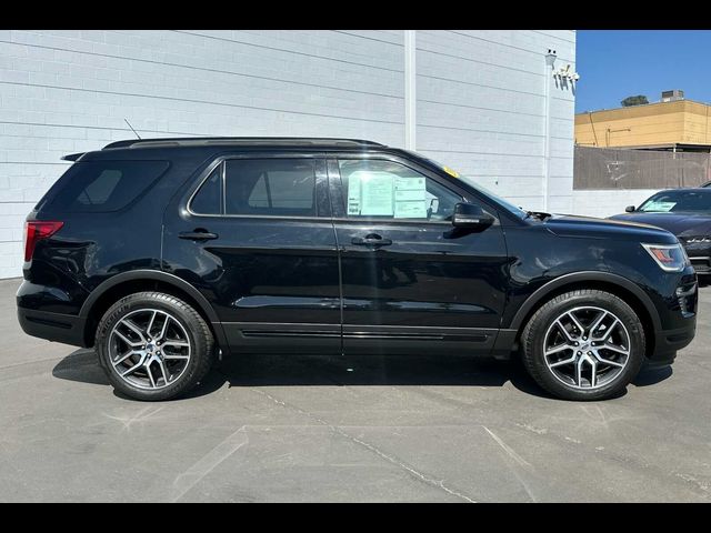 2018 Ford Explorer Sport