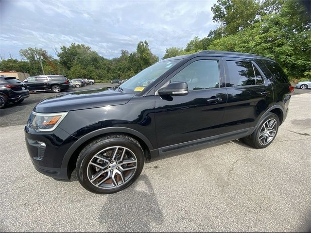 2018 Ford Explorer Sport