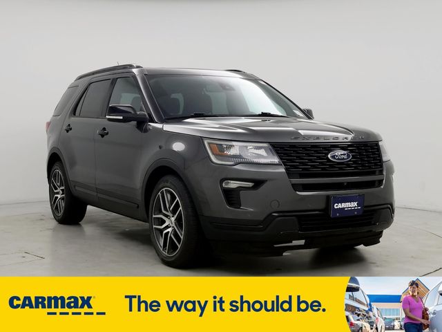 2018 Ford Explorer Sport