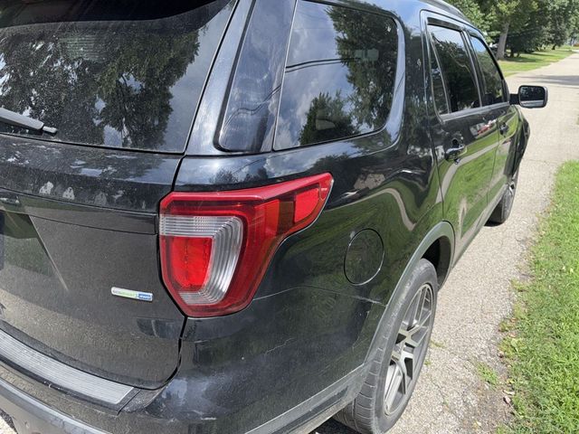2018 Ford Explorer Sport