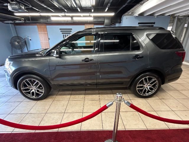 2018 Ford Explorer Sport