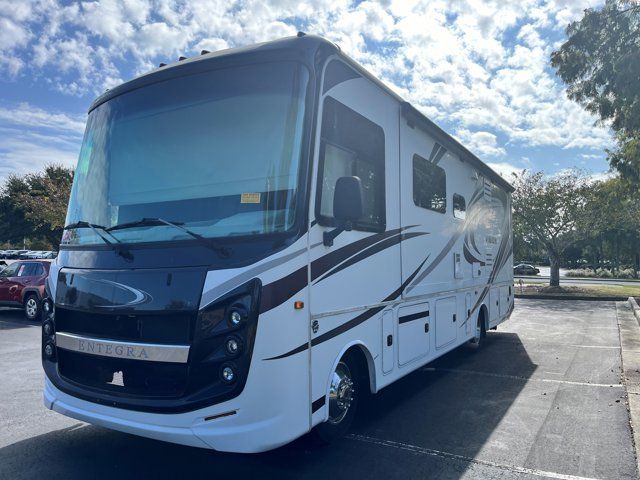 2018 Ford F-53 Motorhome Stripped Chassis