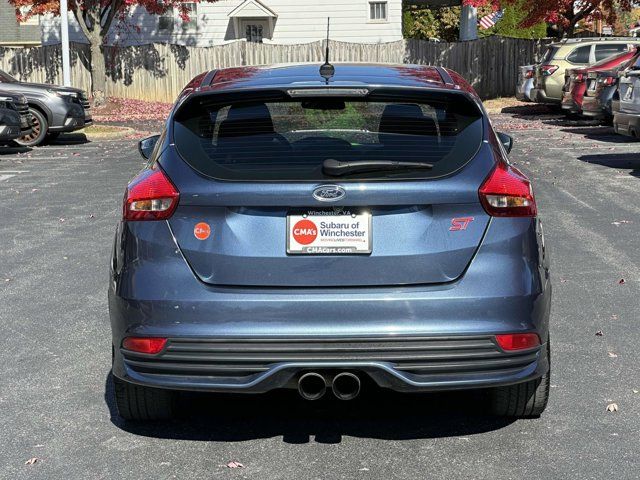 2018 Ford Focus ST