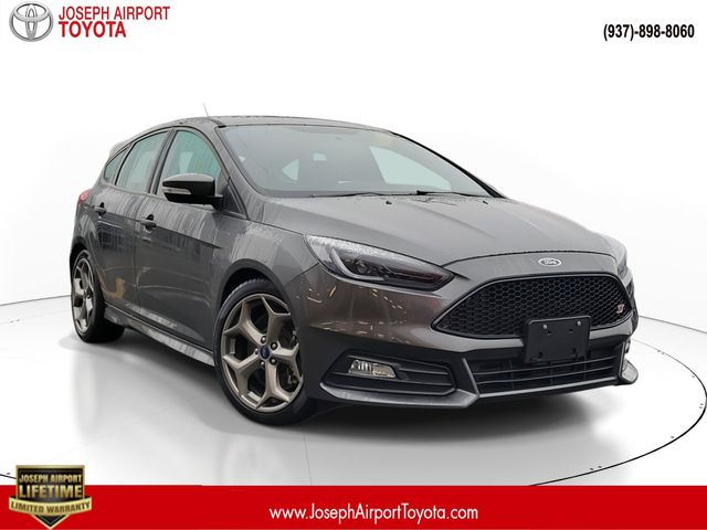 2018 Ford Focus ST