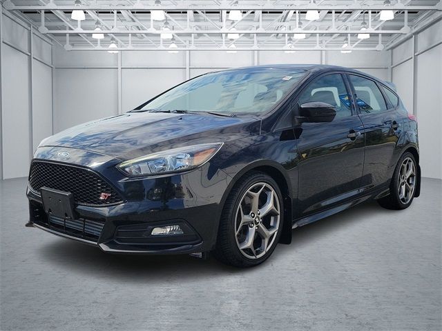 2018 Ford Focus ST